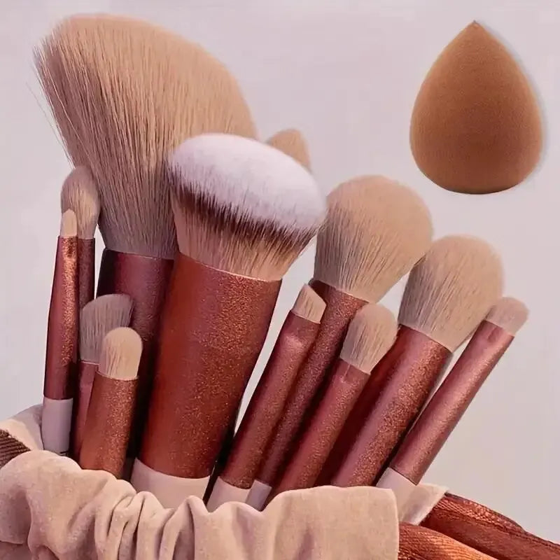 Kit de Pincéis Profissionais para Maquiagem – 13 a 16 Peças