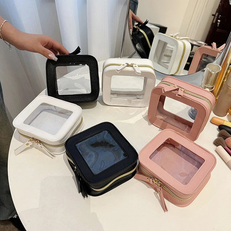 Mini Necessaire Transparente – Compacta, Fofa e à Prova d’Água
