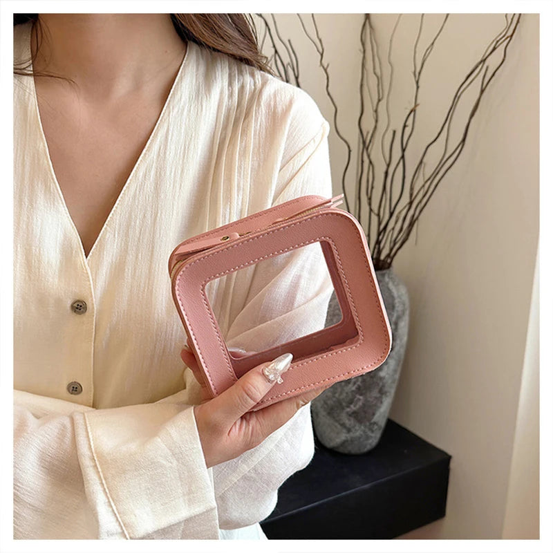 Mini Necessaire Transparente – Compacta, Fofa e à Prova d’Água