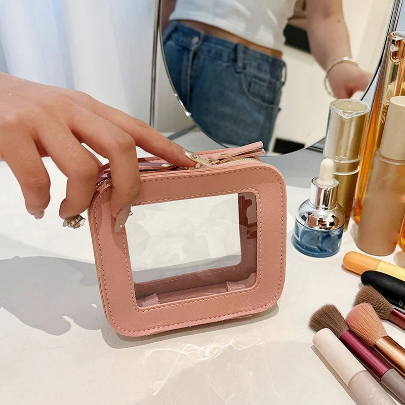 Mini Necessaire Transparente – Compacta, Fofa e à Prova d’Água
