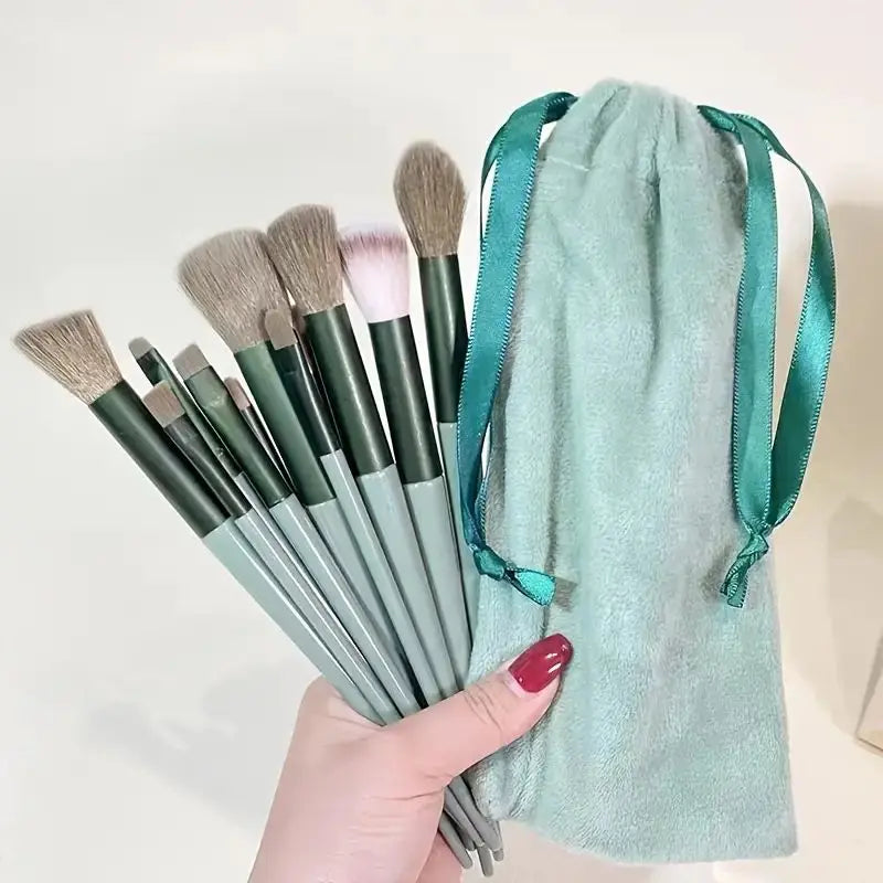 Kit de Pincéis Profissionais para Maquiagem – 13 a 16 Peças
