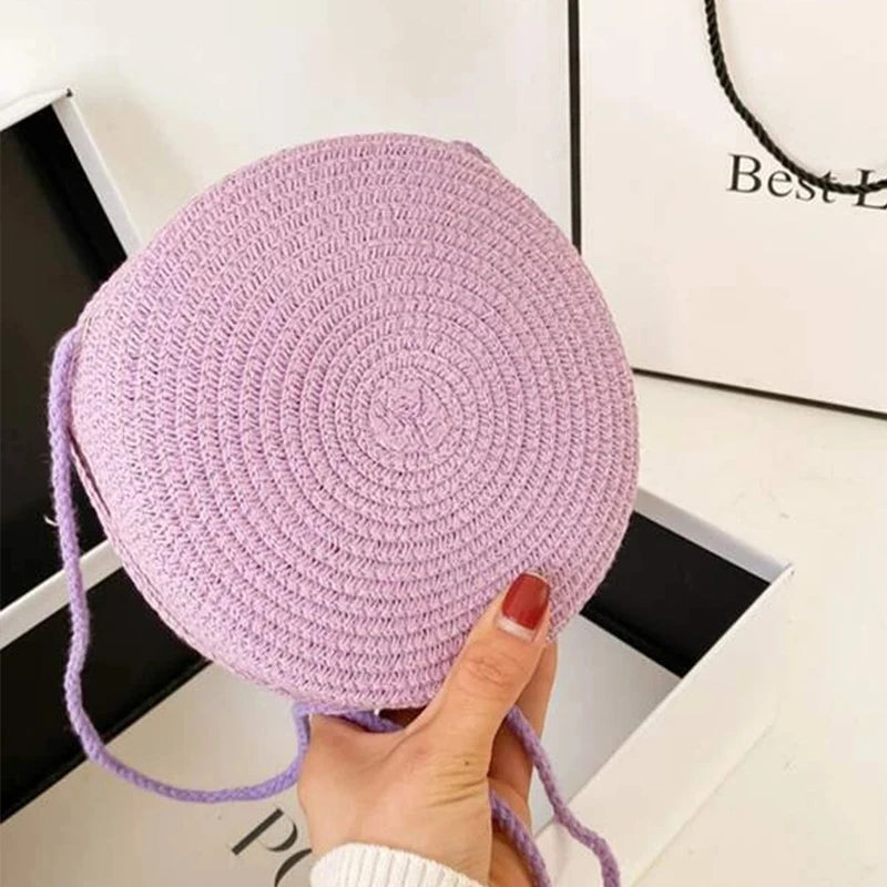Bolsa Redonda de Palha Boho – Leveza e Estilo para Todos os Momentos