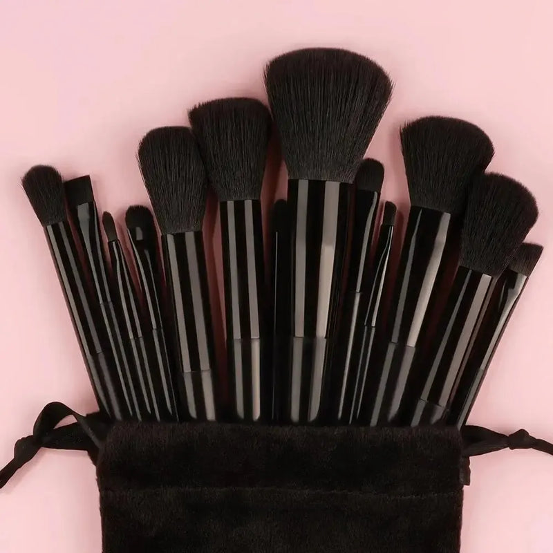 Kit de Pincéis Profissionais para Maquiagem – 13 a 16 Peças