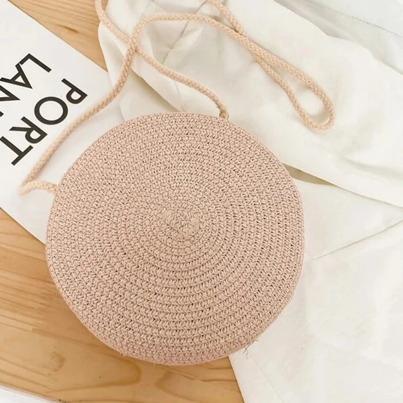 Bolsa Redonda de Palha Boho – Leveza e Estilo para Todos os Momentos